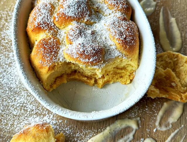 Leckeres Rezept bayerische Buchteln – schmeckt wie von Oma!